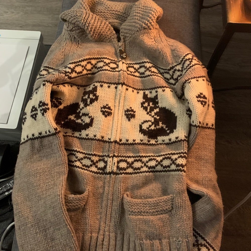 TNA lambs wool sweater